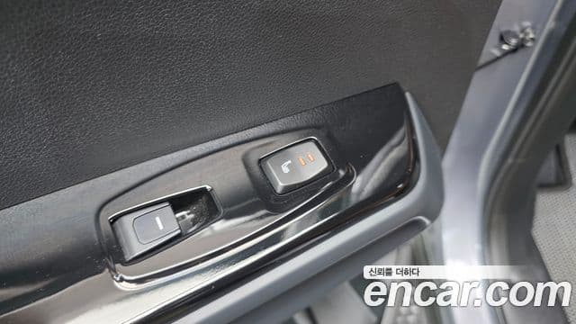 KG모빌리티(SsangYong) Torres T7, 2023 18