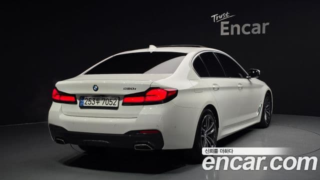 BMW 5시리즈 (G30) 520i M Sport, 2022 2