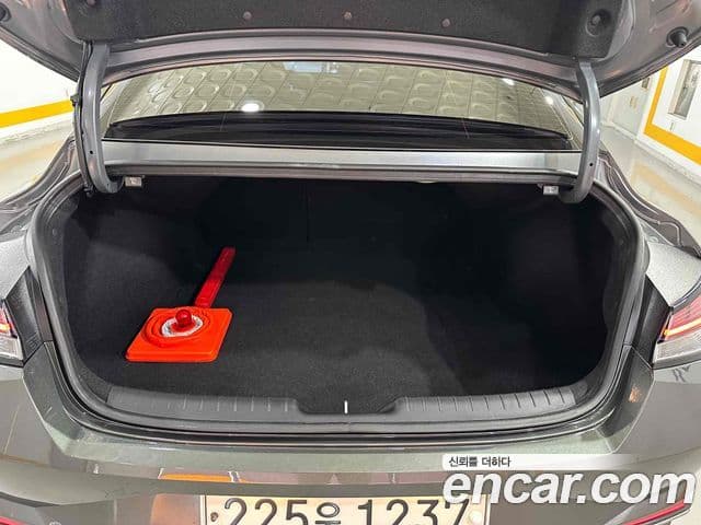 Hyundai Avante (CN7) Inspiration, 2021 19