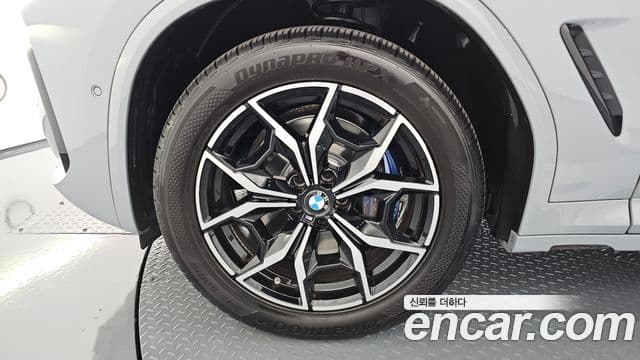 BMW X4 (G02) xDrive20i M Sport, 2022 все фото