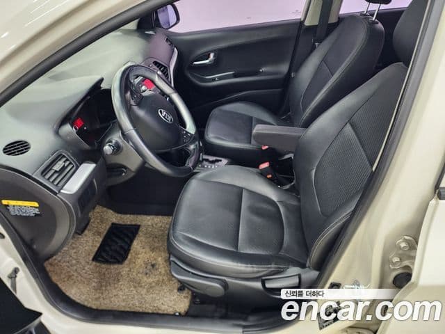 Kia All New Morning Luxury, 2013 13