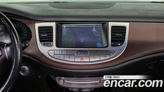 Hyundai Genesis VIP팩, 2012 16