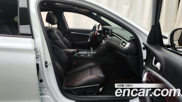 Genesis The / новый New G70, 2025 11