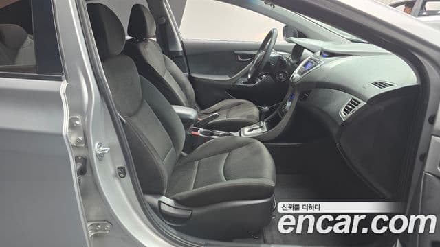 Hyundai Avante MD Luxury, 2011 10