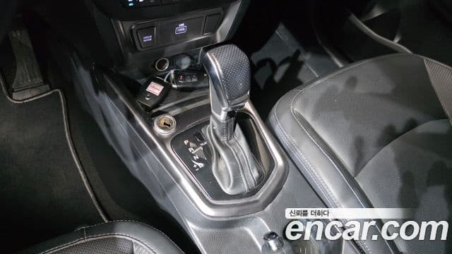 KG모빌리티(SsangYong) The / новый New Tivoli V3, 2024 9