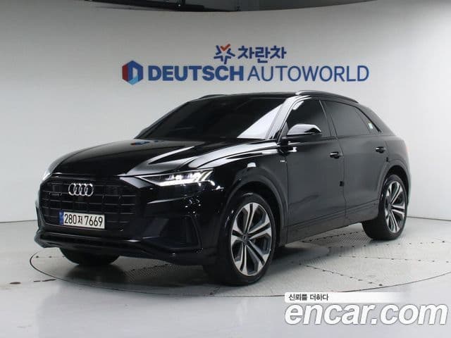 Audi Q8 (4M) Premium, 2023 1
