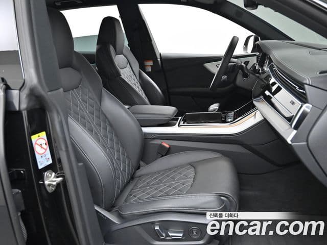 Audi Q8 (4M) Premium, 2023 10