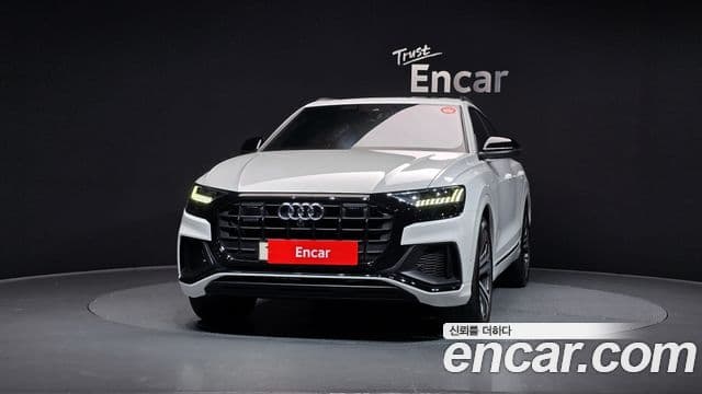 Audi Q8 (4M) Premium, 2023 3
