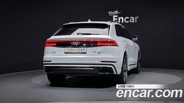Audi Q8 (4M) Premium, 2023 4