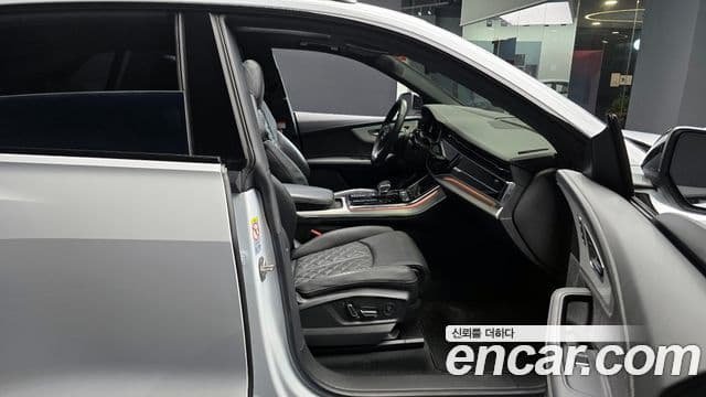 Audi Q8 (4M) Premium, 2023 10