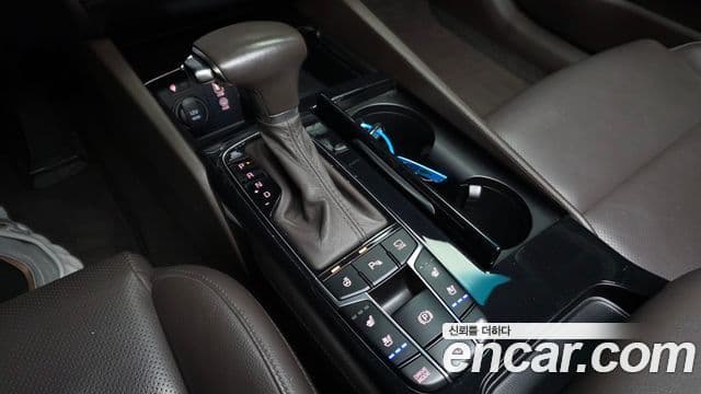 Kia All New K7 Noblesse, 2019 9