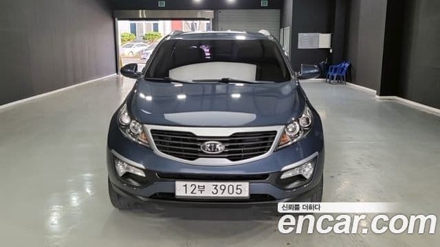 Kia Sportage R люксовая версия, 2012 3