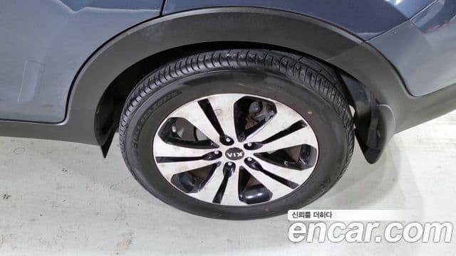 Kia Sportage R люксовая версия, 2012 все фото