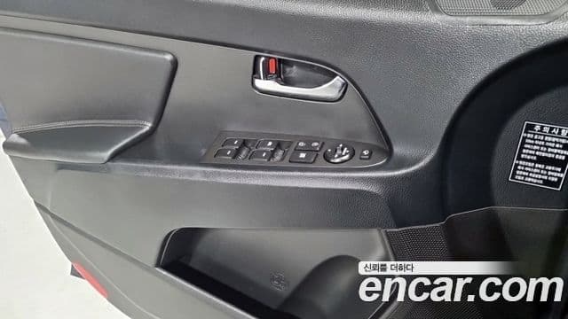 Kia Sportage R люксовая версия, 2012 15