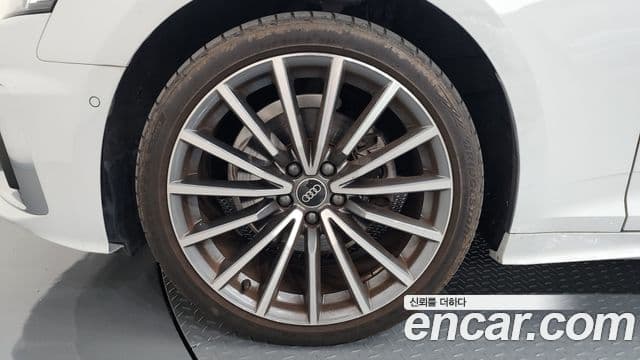 Audi A5 (F5) 40 TFSI Quattro Premium Sportback, 2023 все фото