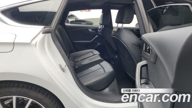 Audi A5 (F5) 40 TFSI Quattro Premium Sportback, 2023 12