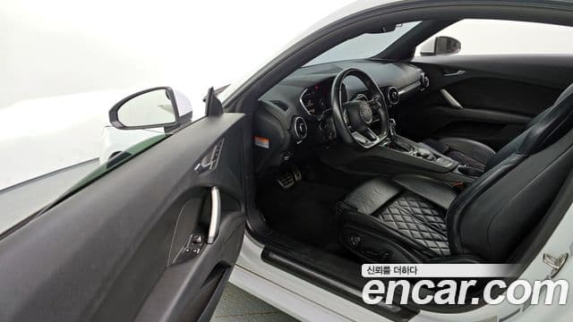 Audi TT (8S) купе 45 TFSI Quattro, 2016 10