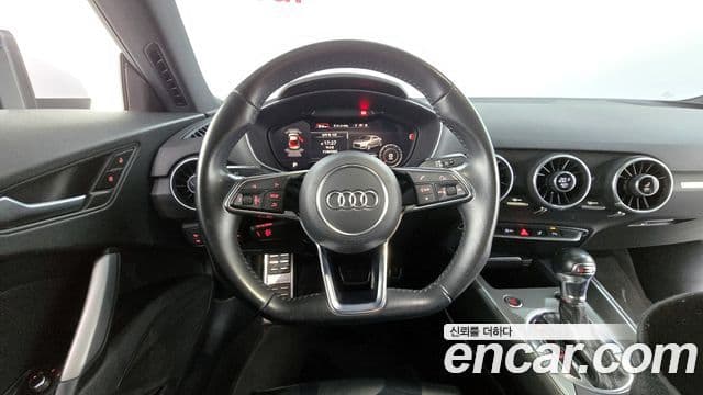 Audi TT (8S) купе 45 TFSI Quattro, 2016 13