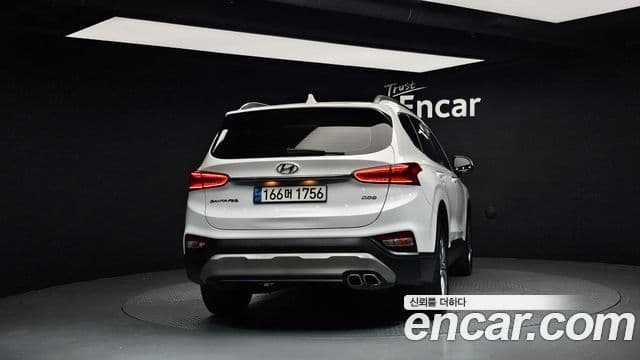 Hyundai Santa Fe TM Exclusive, 2019 4