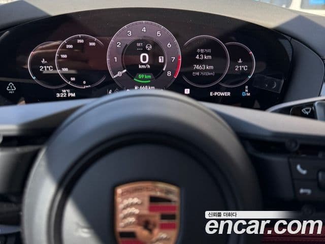 Porsche Panamera (976) 2.9 AWD E-гибрид, 2025 все фото