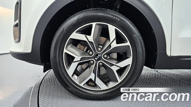 Kia Sportage The / новый Bold Prestige, 2020 все фото