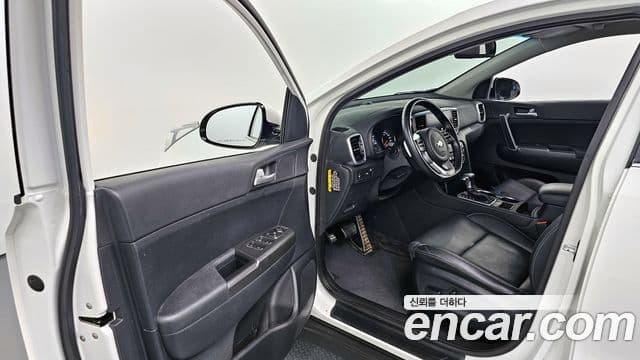 Kia Sportage The / новый Bold Prestige, 2020 10