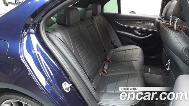 Mercedes-Benz E-класс W213 E350 4MATIC AMG Line Edition, 2021 11