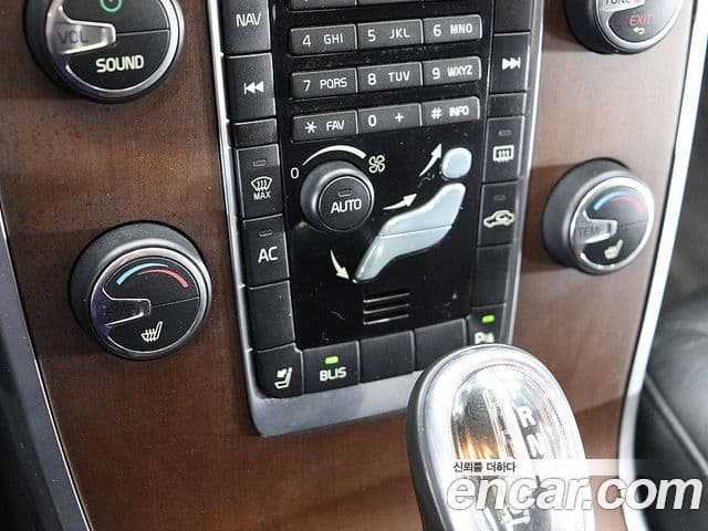 Volvo S80 2세대, 2013 10