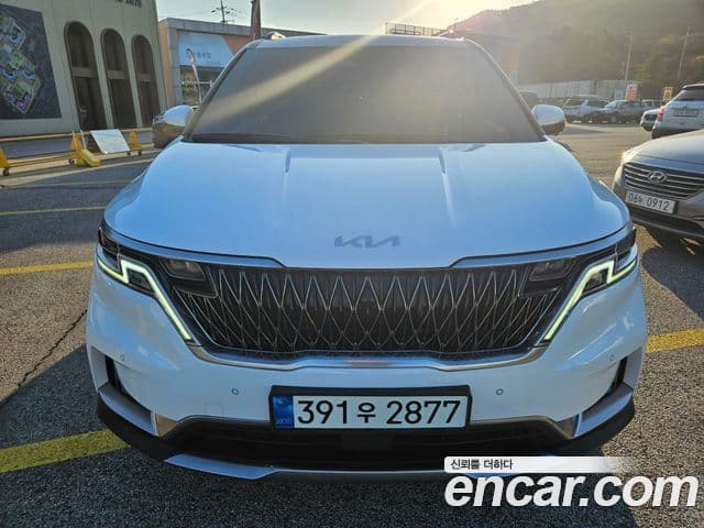 Kia Carnival 4세대 Signature, 2022 1