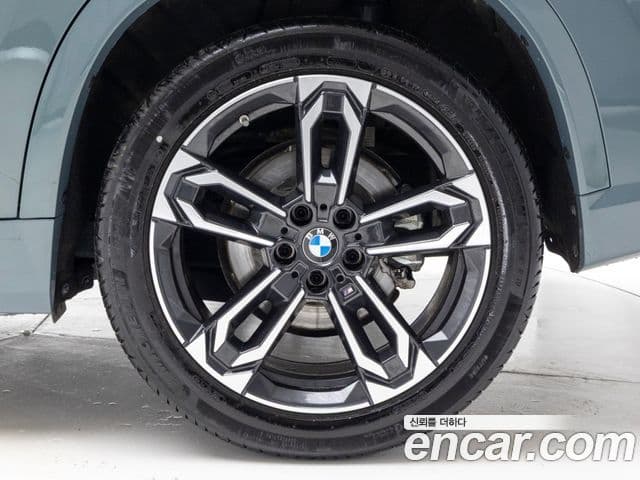 BMW X1 (U11) xDrive 20i M Sport, 2025 все фото