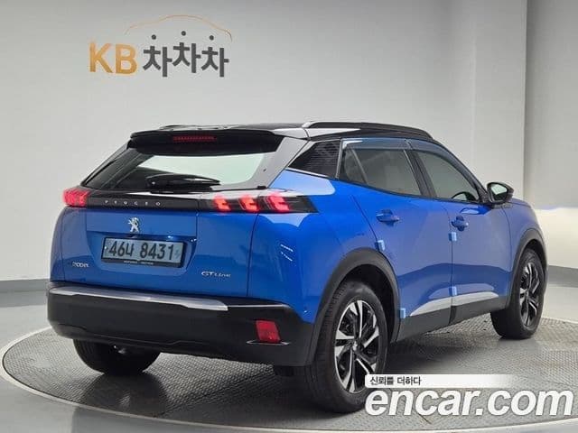 Peugeot e-2008 2세대 EV GT Line, 2021 3
