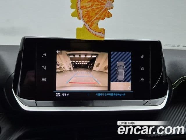 Peugeot e-2008 2세대 EV GT Line, 2021 14