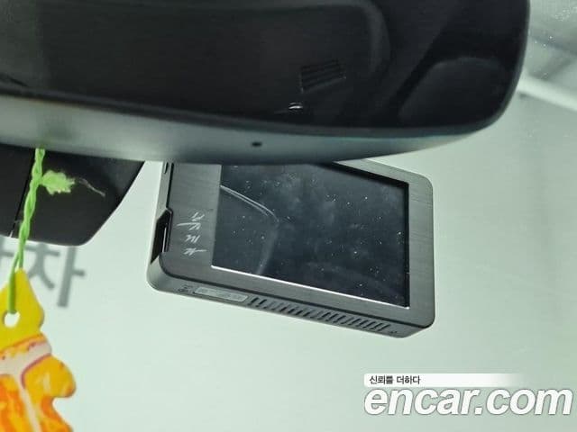 Peugeot e-2008 2세대 EV GT Line, 2021 16