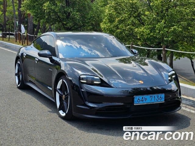 Porsche 타이칸 базовый, 2022 1