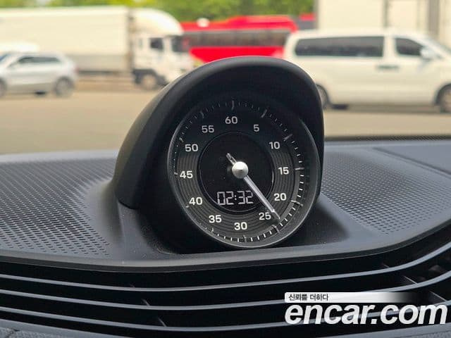 Porsche 타이칸 базовый, 2022 10