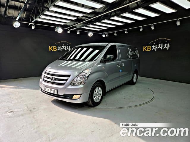 Hyundai Grand Starex Smart Special, 2017 1