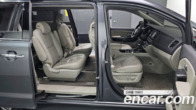 Kia All New Carnival Noblesse, 2017 12