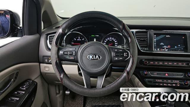 Kia All New Carnival Noblesse, 2017 14