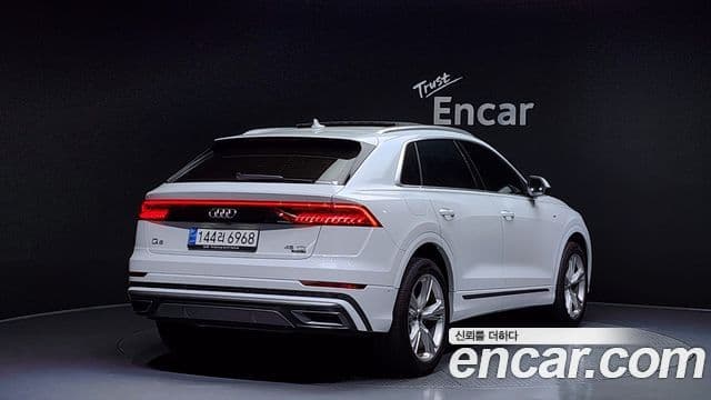 Audi Q8 (4M) Premium, 2023 2