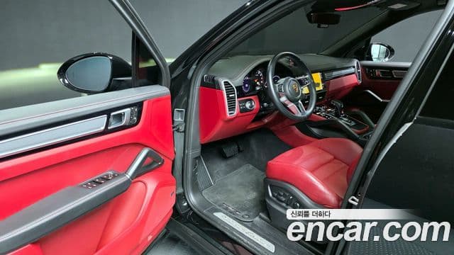 Porsche Cayenne (PO536) 3.0 Platinum Edition, 2023 10