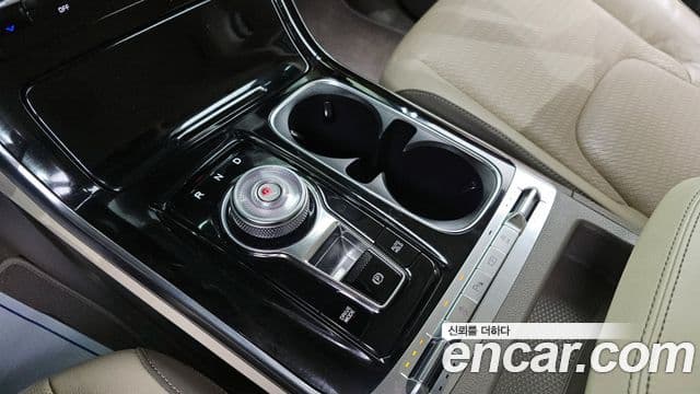 Kia Carnival 4세대 Signature, 2021 9