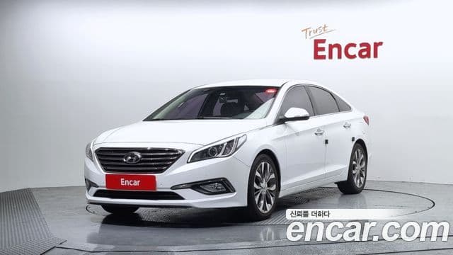 Hyundai LF Sonata Premium, 2015 1