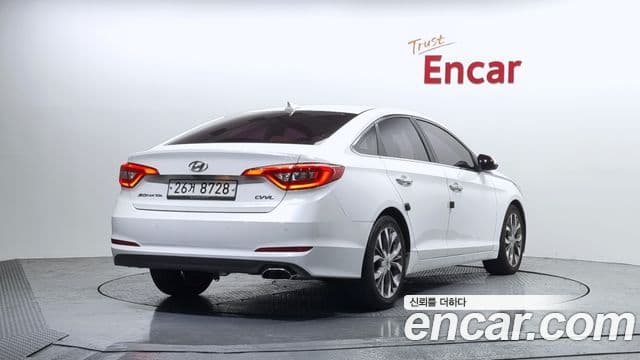 Hyundai LF Sonata Premium, 2015 2