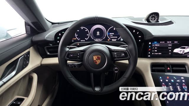 Porsche 타이칸 4S, 2025 13