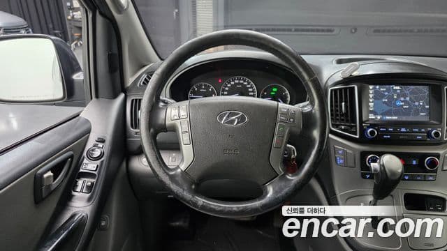 Hyundai Grand Starex Modern, 2017 13