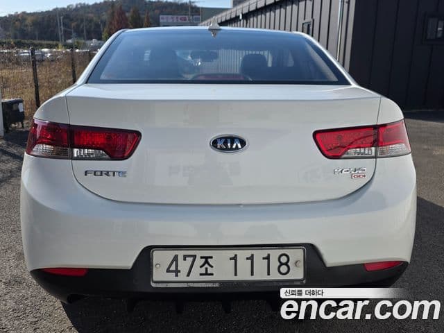 Kia Forte купе Prestige, 2011 3
