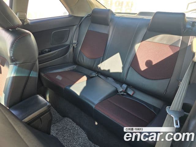 Kia Forte купе Prestige, 2011 8