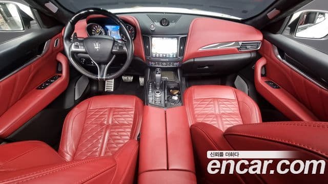 Maserati Levante 3.8 GTS AWD, 2019 7