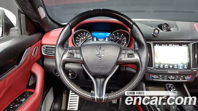 Maserati Levante 3.8 GTS AWD, 2019 13