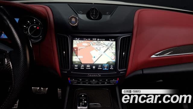 Maserati Levante 3.8 GTS AWD, 2019 14